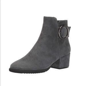 Vaneli Fidela suede Boot Booties